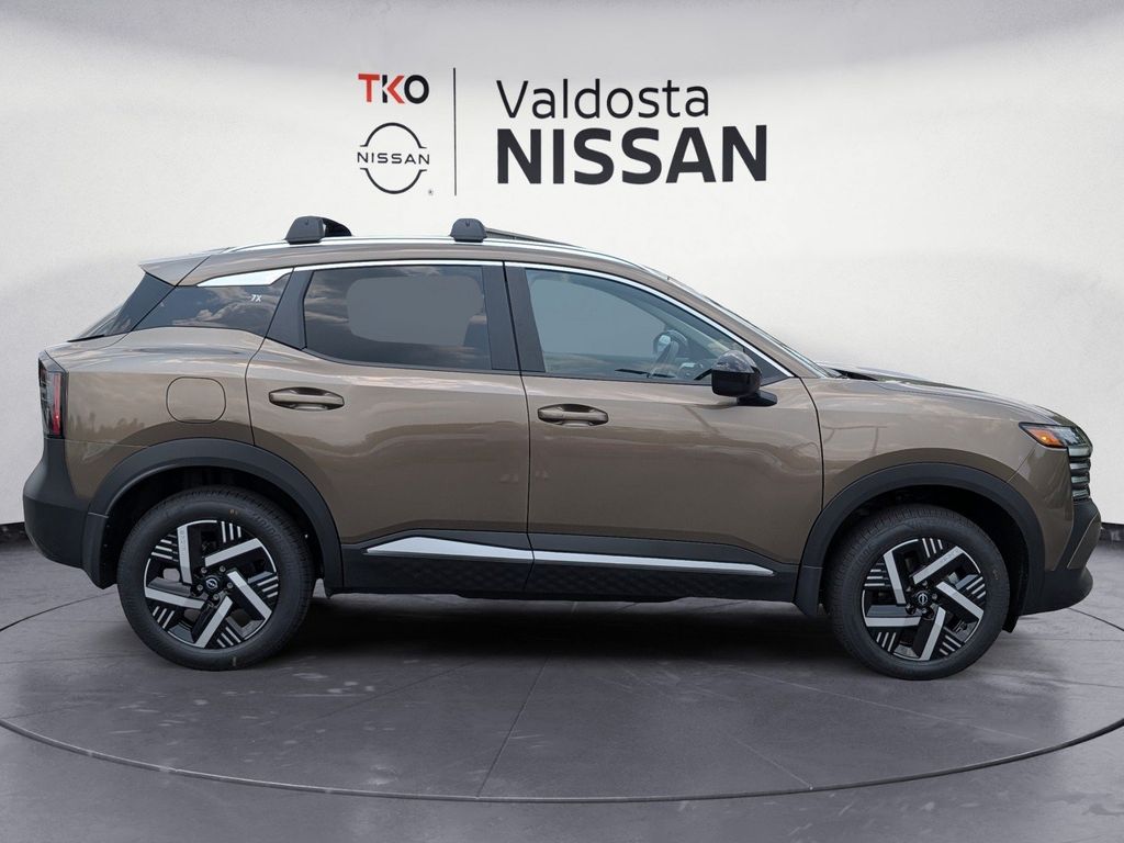 New 2026 Nissan Kicks SUV