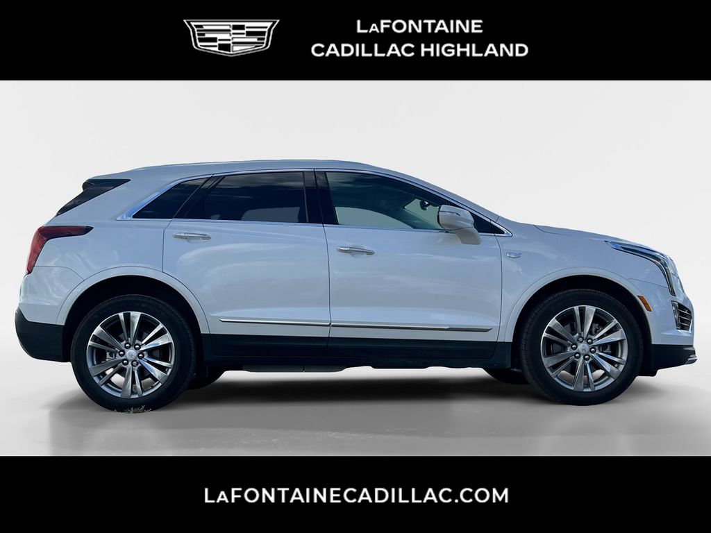 2024 Cadillac XT5 Premium Luxury 8