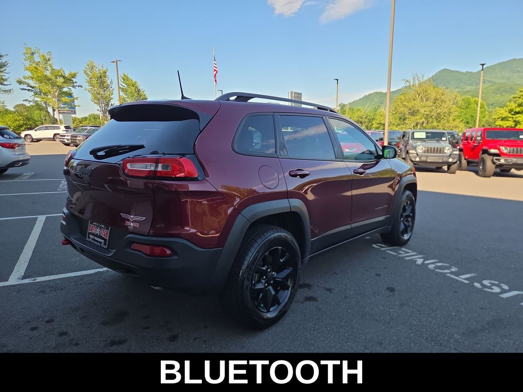 used 2018 Jeep Cherokee car, priced at $10,000