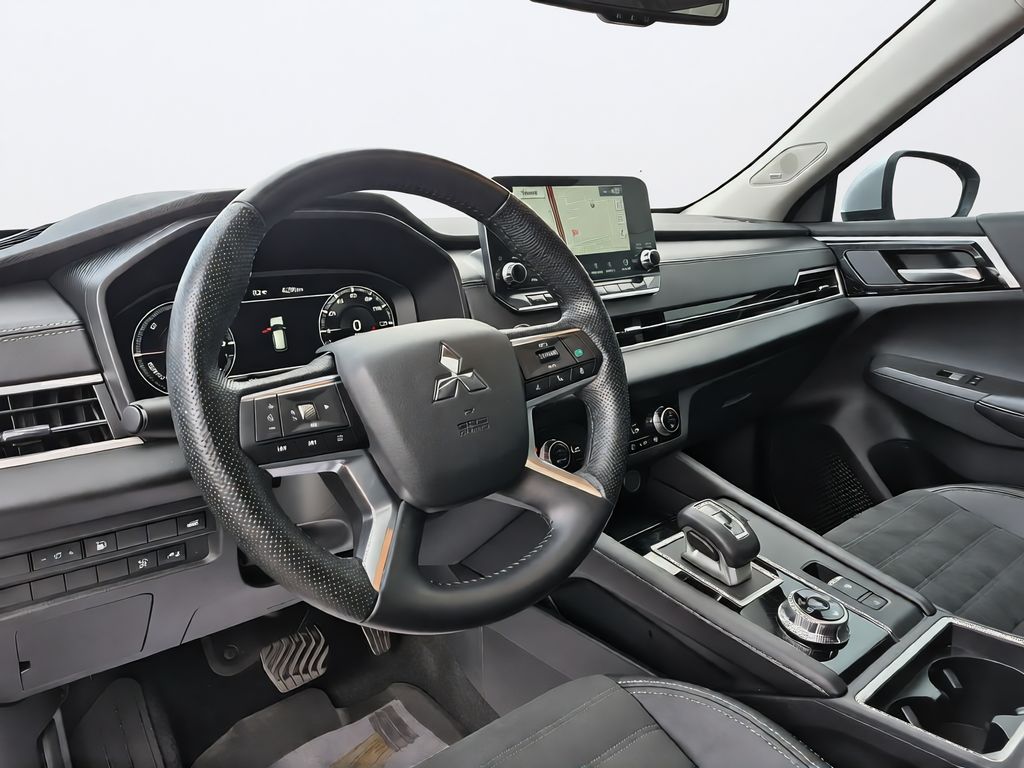 2024 Mitsubishi Outlander PHEV SE Silver at DeMontrond Gulf Freeway