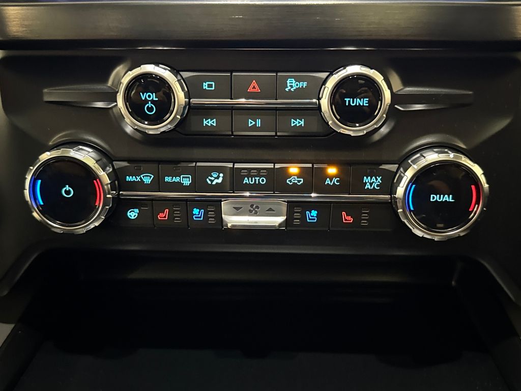 New 2026 Black Ford Lariat image 38