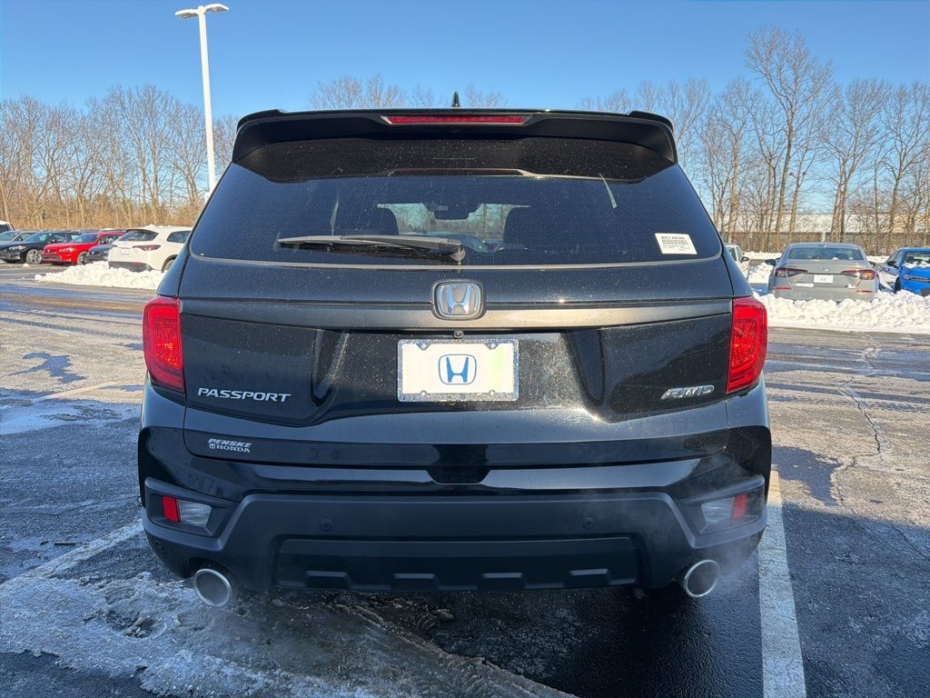 Thumbnail: 2023 Honda Passport - 4