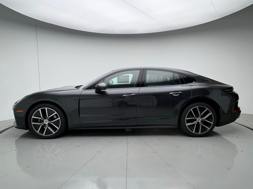 Thumbnail: 2025 Porsche Panamera - 2