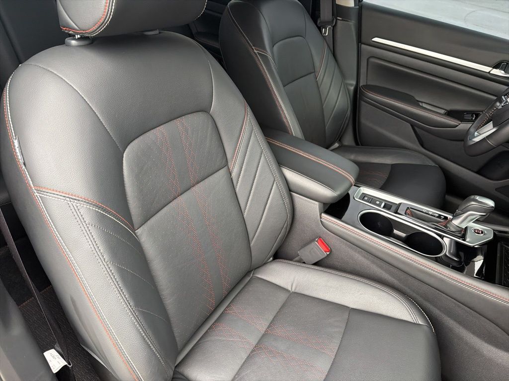 2024 Nissan Altima SR VC-Turbo FWD