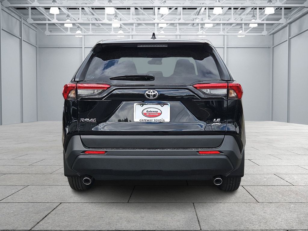 Thumbnail: 2025 Toyota RAV4 - 6