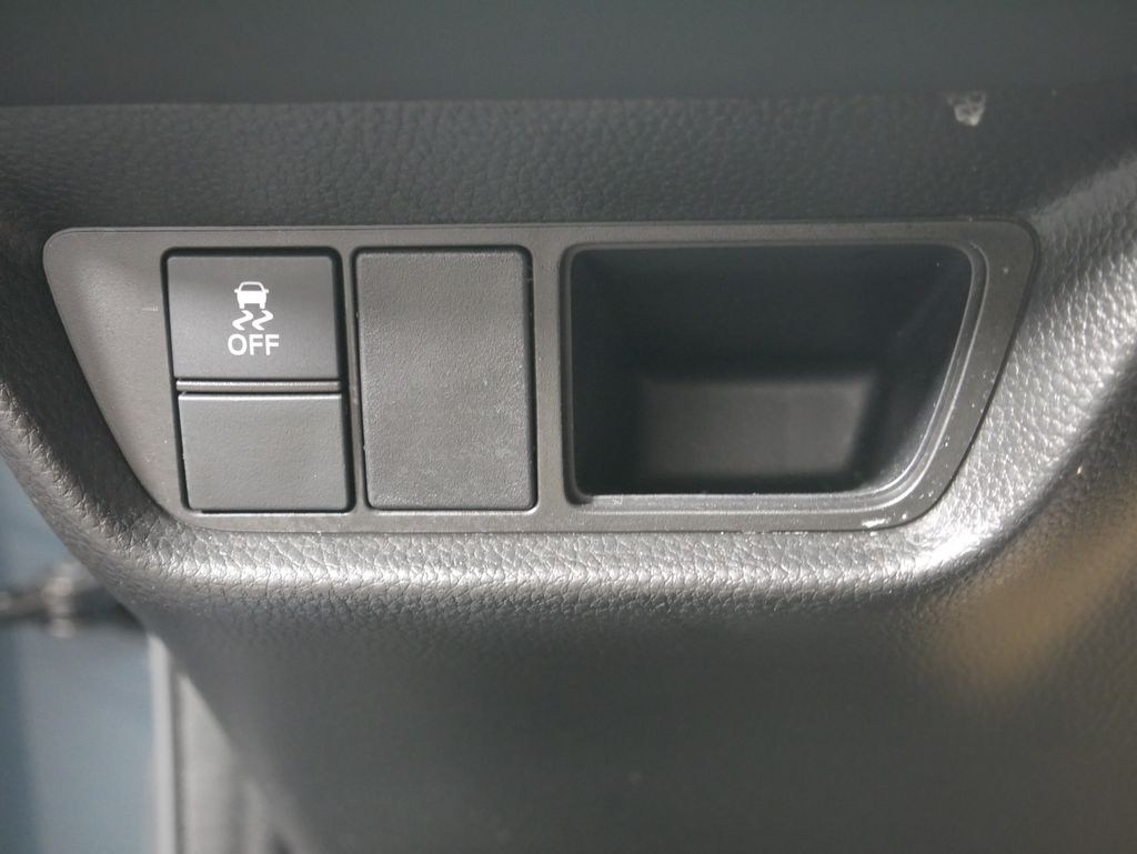 Thumbnail: 2023 Honda HR-V - 21