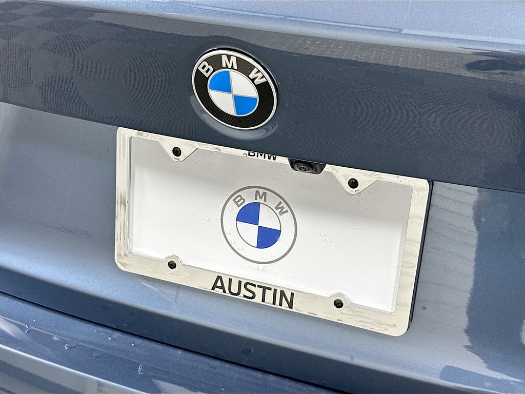 Thumbnail: 2025 BMW 3 Series - 22