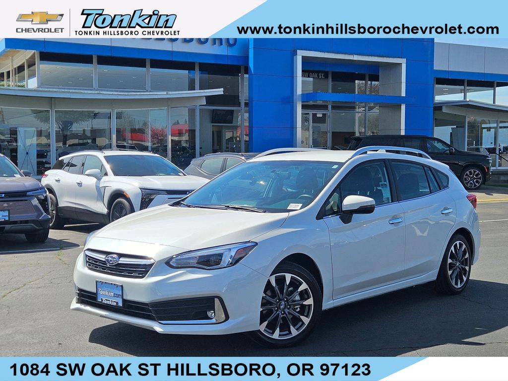 Crystal White Pearl 2023 Subaru Impreza Limited Wagon AWD Wagon All-Wheel Drive Continuously Variable Transmission