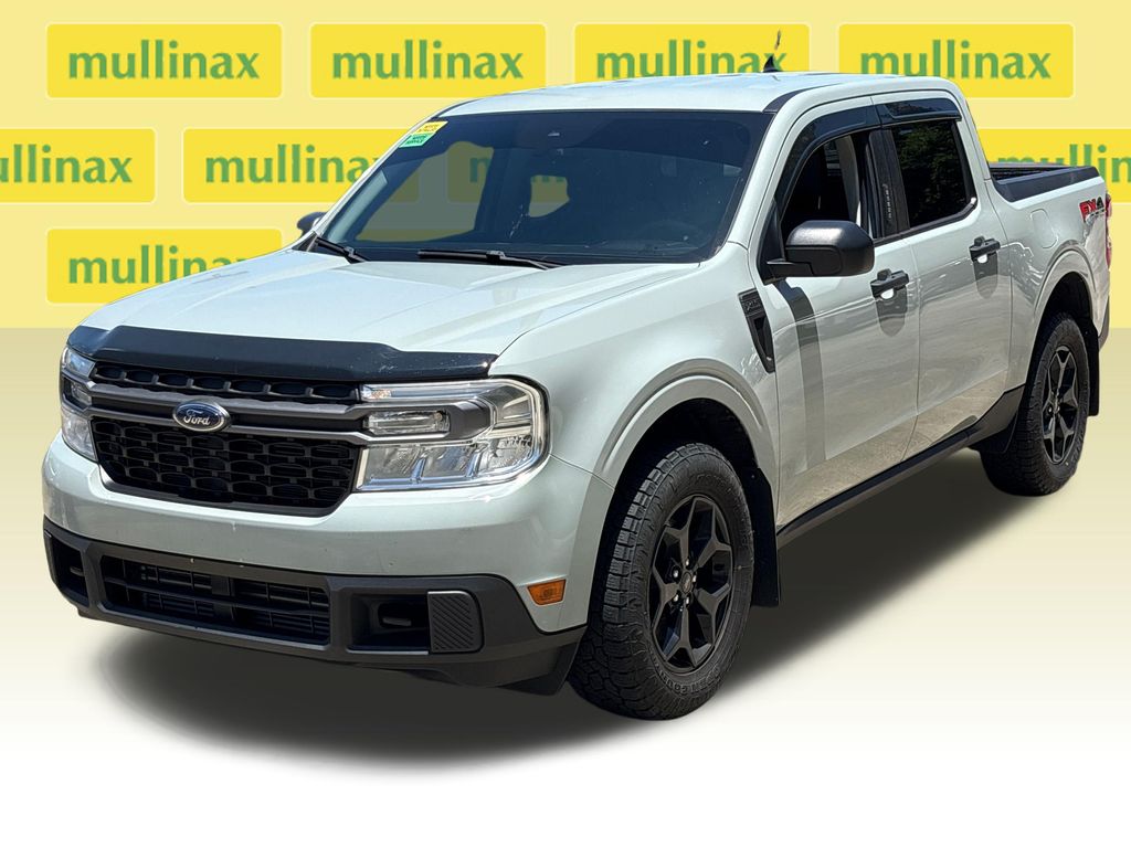 Certified Used 2023 Green Ford XLT image 12