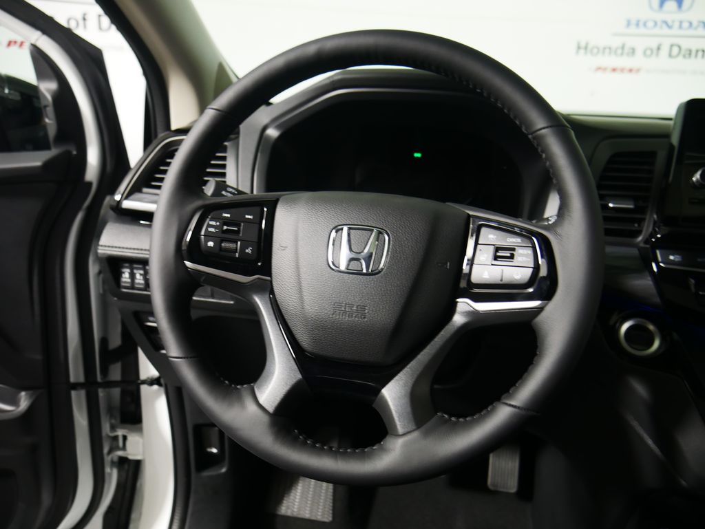 Thumbnail: 2026 Honda Odyssey - 10