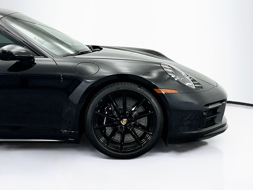 Thumbnail: 2024 Porsche 911 - 11