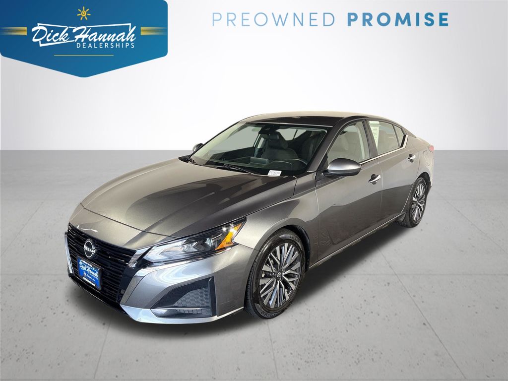 2023 Nissan Altima 2.5 SV FWD