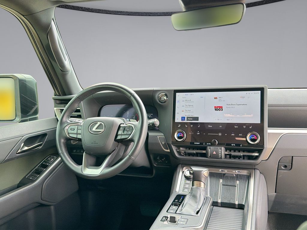 Thumbnail: 2024 Lexus GX - 19