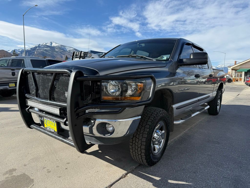 2006 Dodge RAM 2500 SLT Mega Cab 4WD