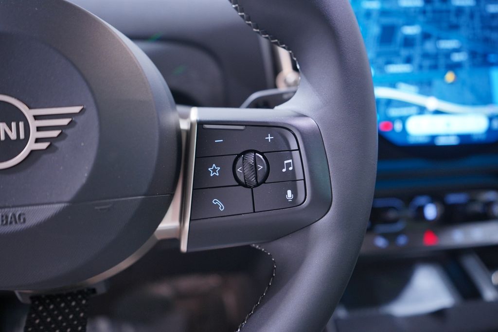 Thumbnail: 2026 MINI Cooper Countryman - 19