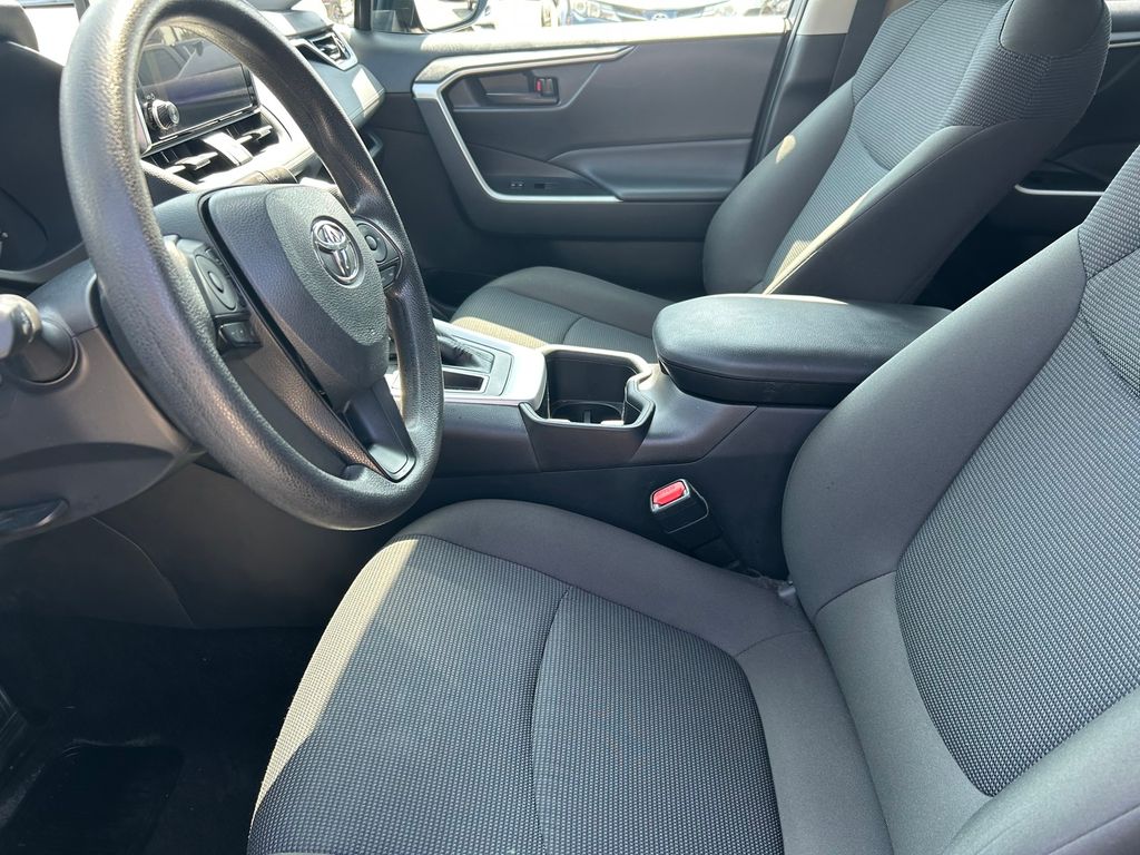 Used 2025 Toyota RAV4 SUV