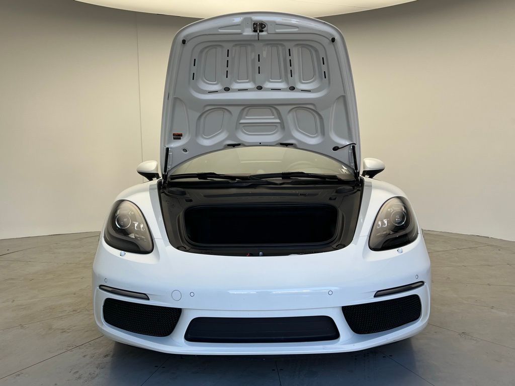 Thumbnail: 2018 Porsche 718 Cayman - 27