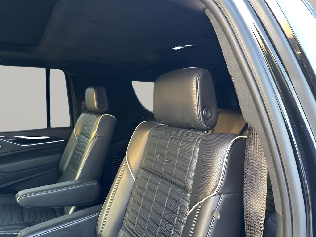 Used Car 2023 Cadillac Escalade Esv  V-series For Sale Under $110,000 In Austin, Texas