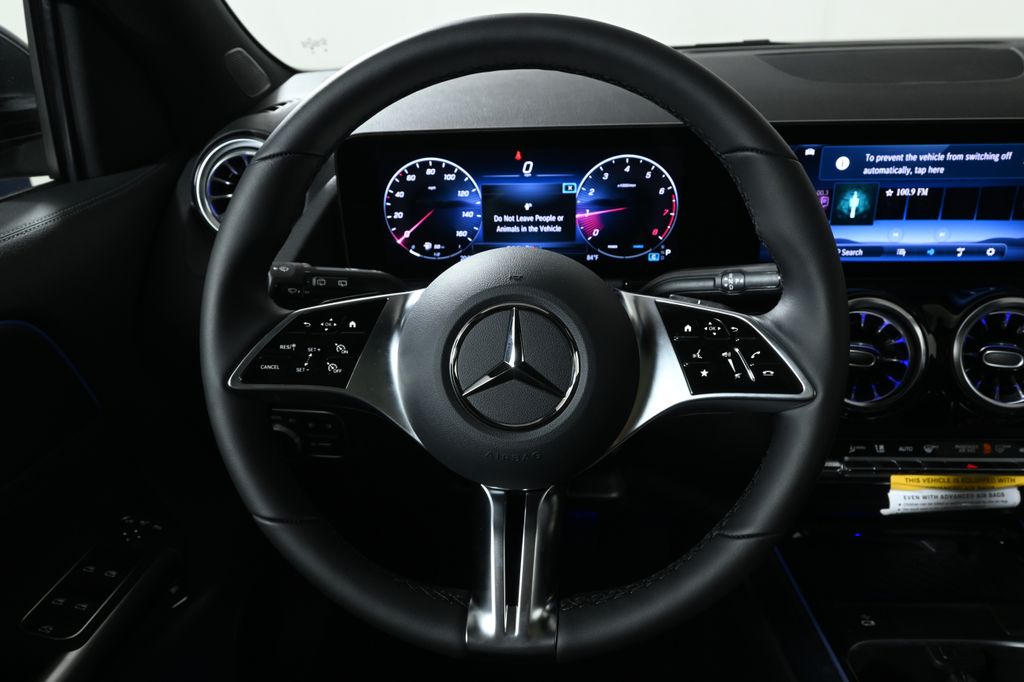 Thumbnail: 2026 Mercedes-Benz GLA - 18