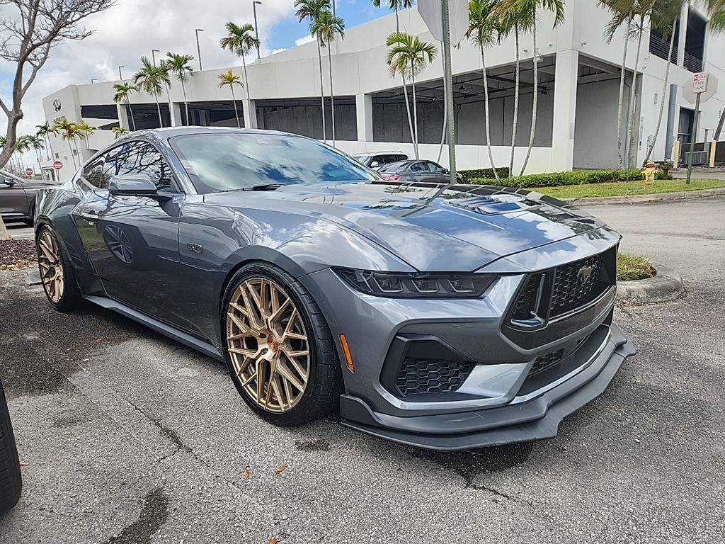 2025 Ford Mustang GT Premium Fastback RWD