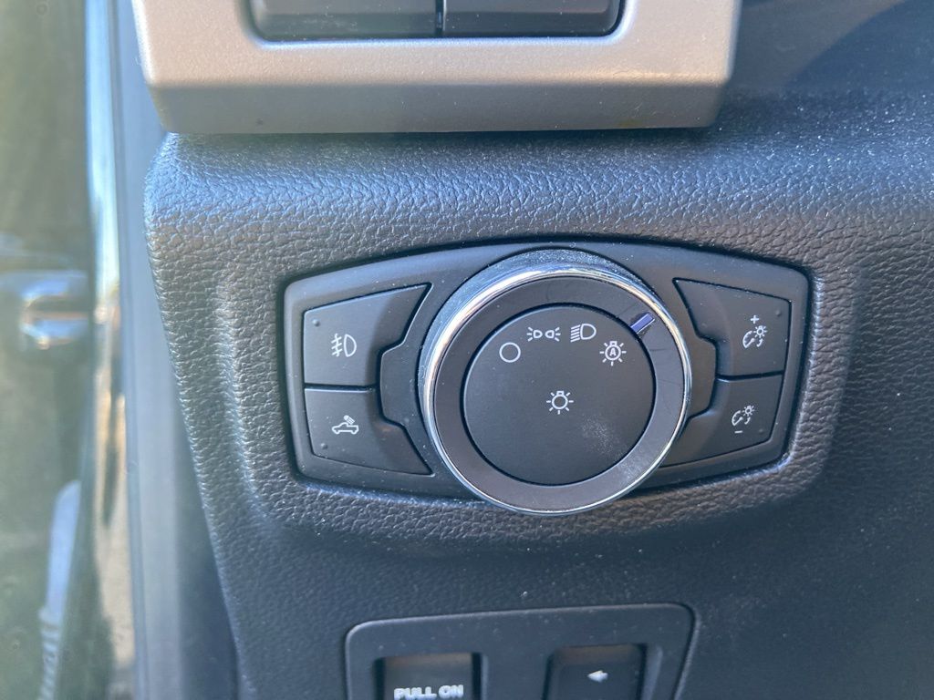 Thumbnail: 2018 Ford F-150 - 18