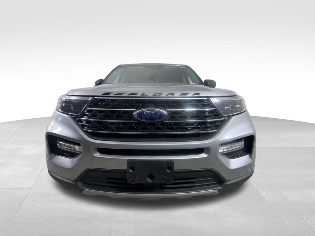 2021 Ford Explorer XLT 9