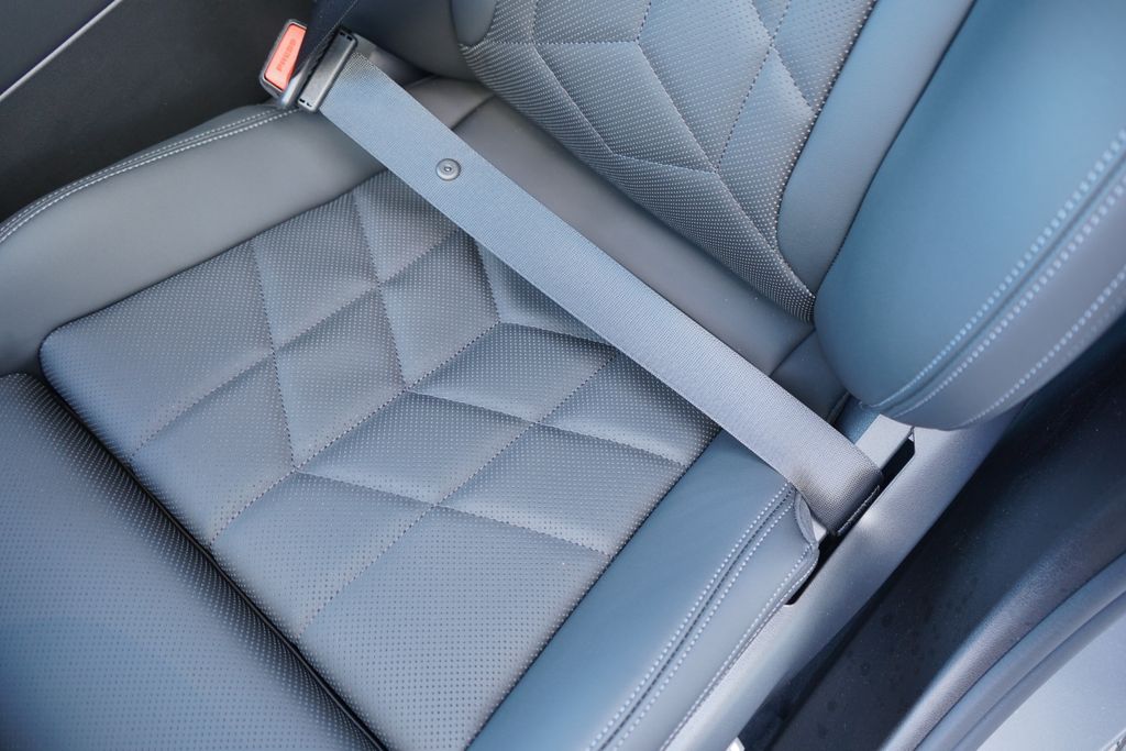 Thumbnail: 2026 BMW i5 - 12