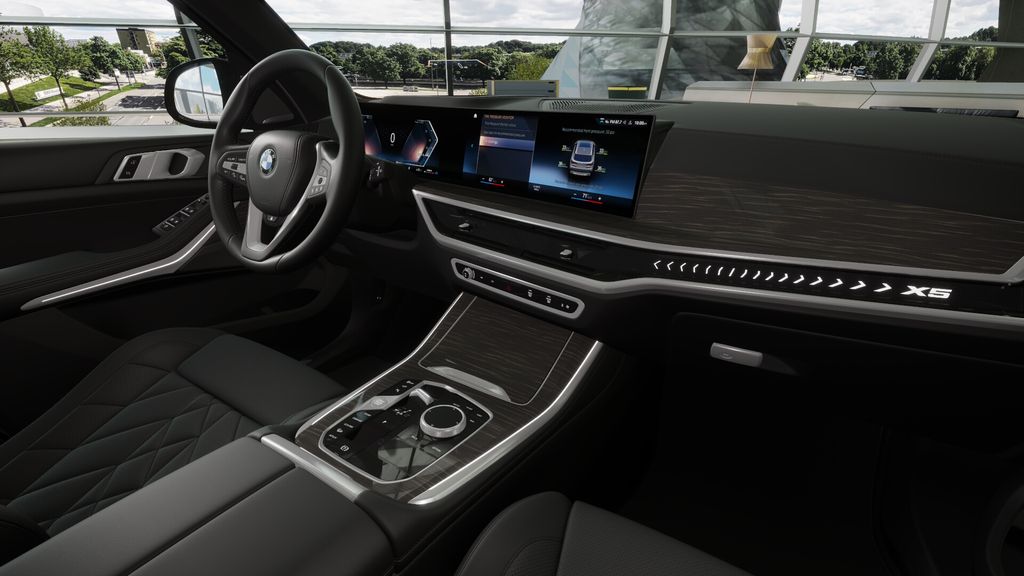 Thumbnail: 2026 BMW X5 - 14