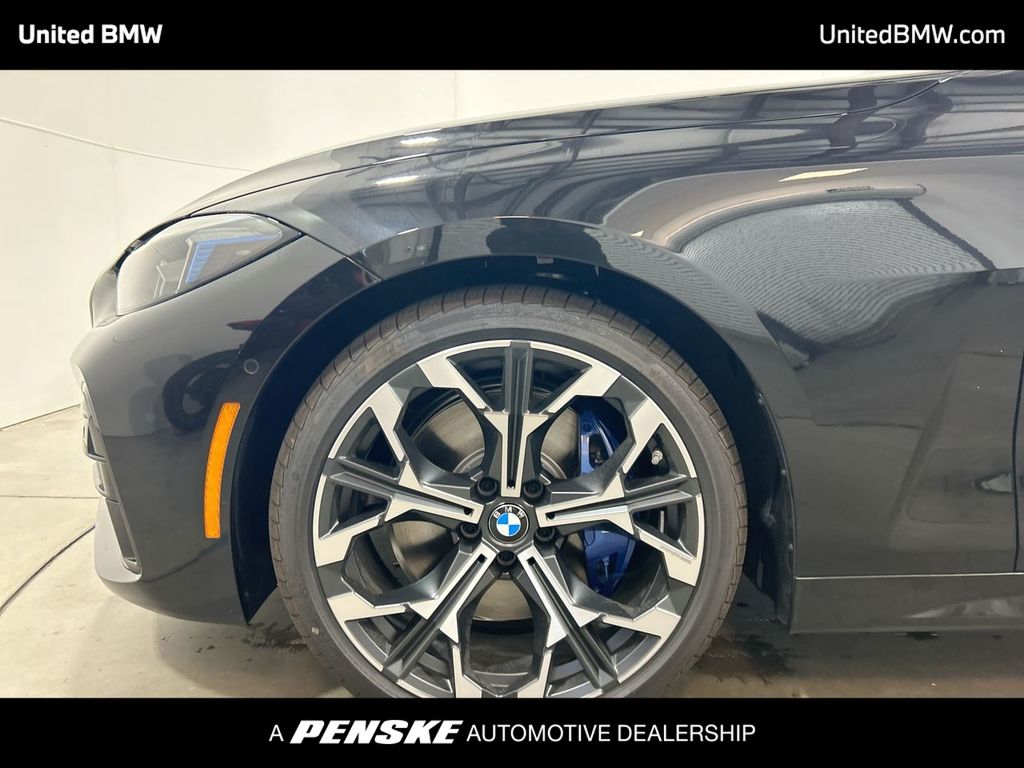 Thumbnail: 2026 BMW 4 Series - 10