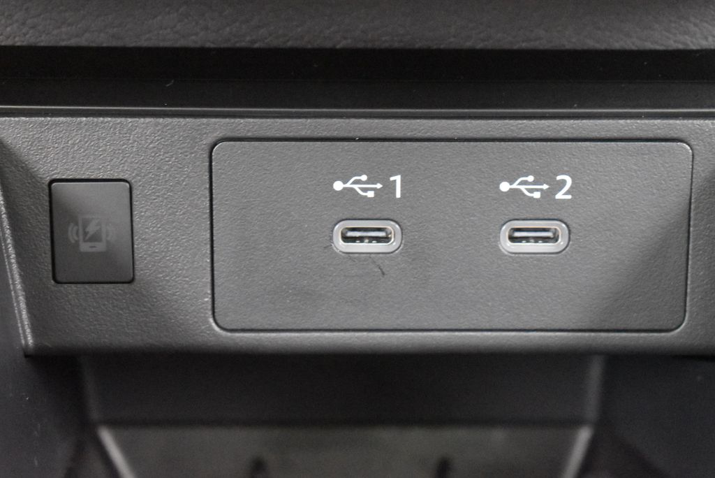 Thumbnail: 2026 Nissan Kicks - 21