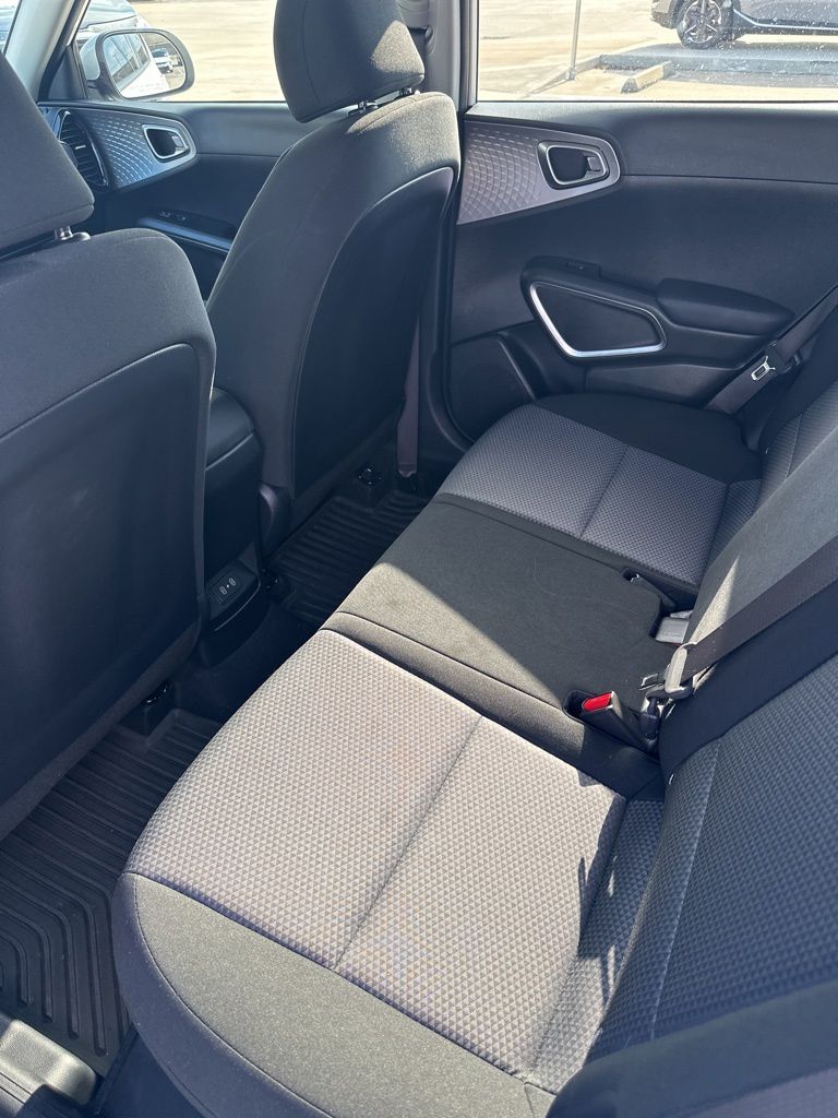 2023 Kia Soul S White at Community Kia