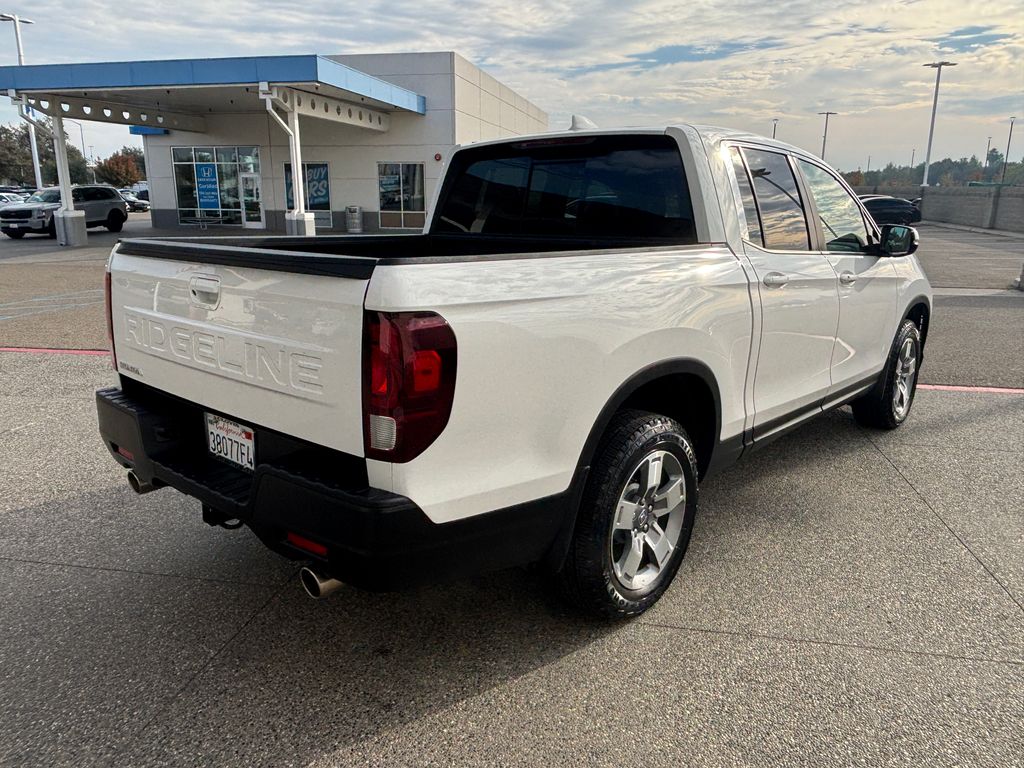 Thumbnail: 2025 Honda Ridgeline - 5