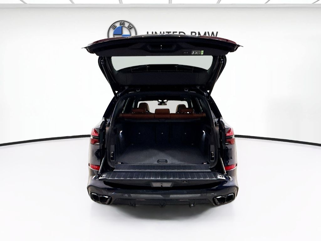 Thumbnail: 2026 BMW X5 - 14