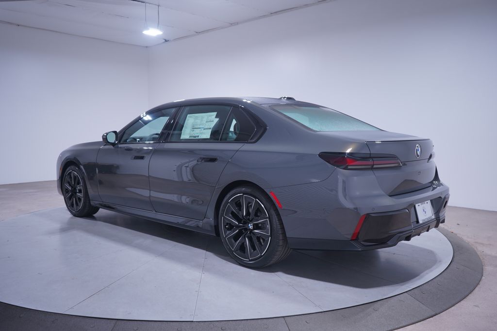 2025 BMW 7 Series 740i 3