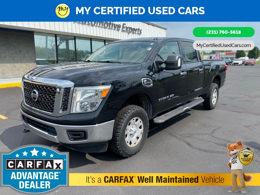 Gray (Magnetic Black) 2017 Nissan Titan Pickup Truck 6-Speed Automatic