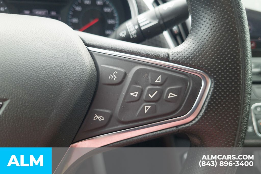 Used 2024 Gray Chevrolet LT image 28