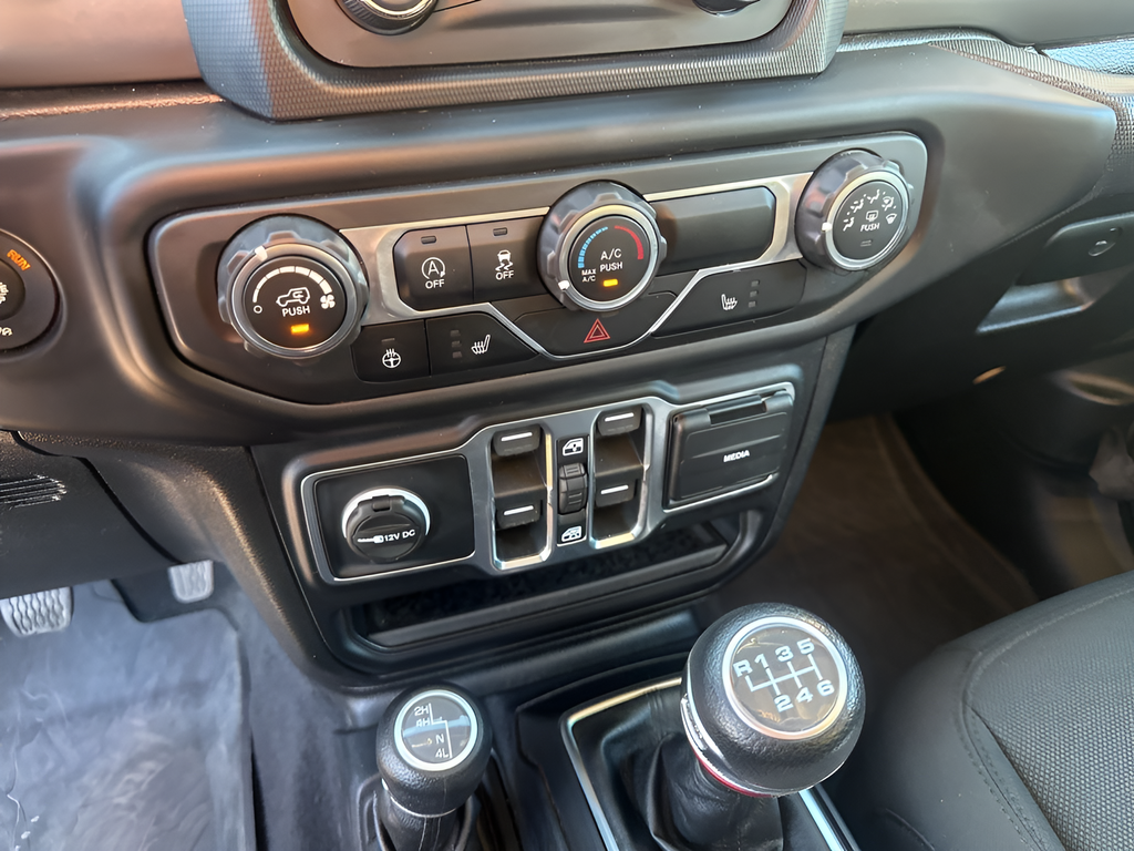 Used Car 2020 Jeep Gladiator  Sport For Sale Under $35,000 In Austin, Texas