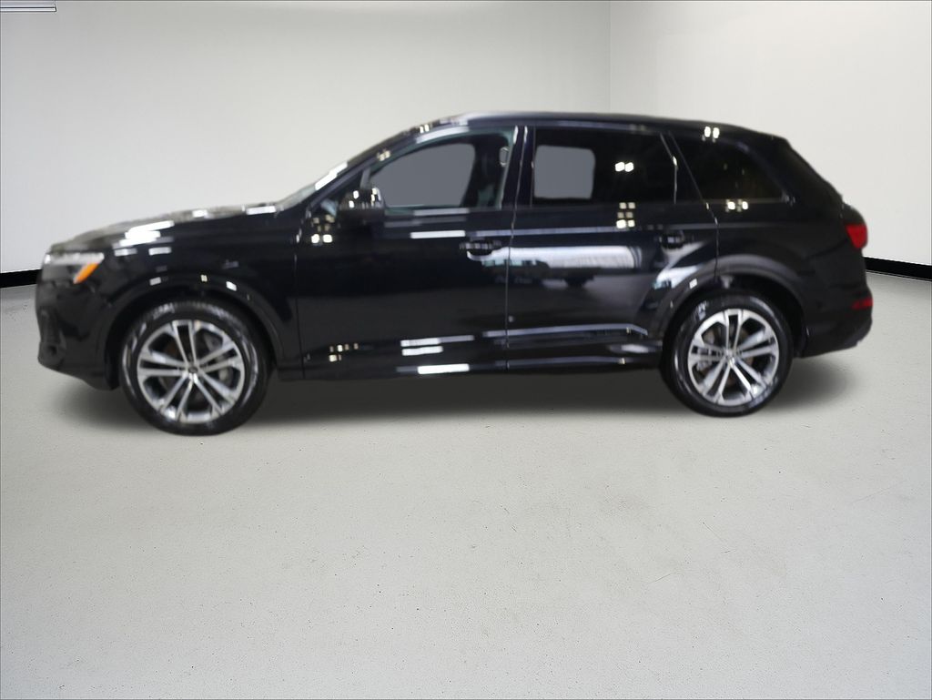 Thumbnail: 2026 Audi Q7 - 2