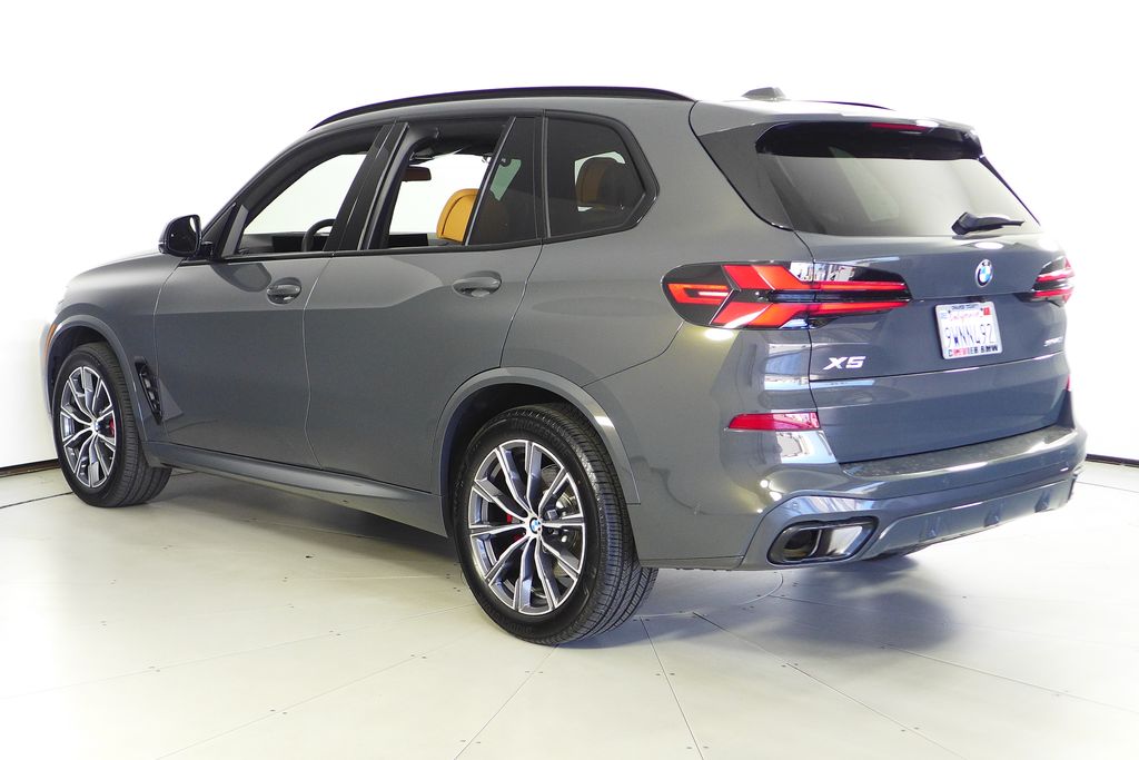Thumbnail: 2026 BMW X5 - 9