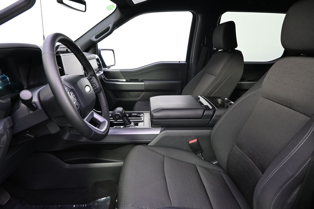 New 2025 Black Ford XLT Hybrid image 13