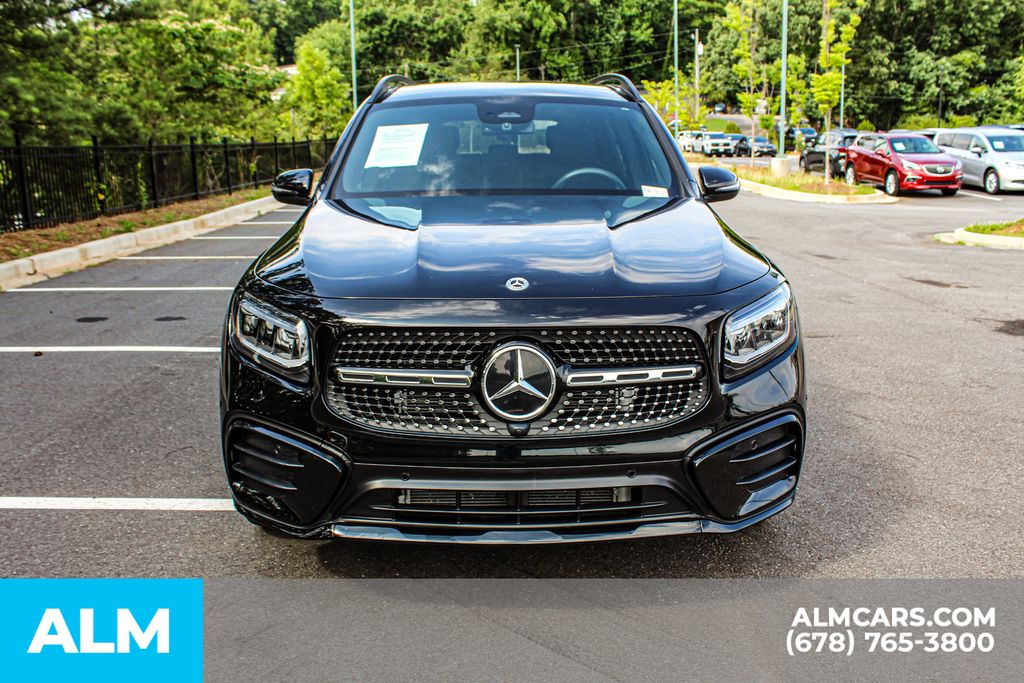Used 2024 Black Mercedes-Benz GLB 250 image 10