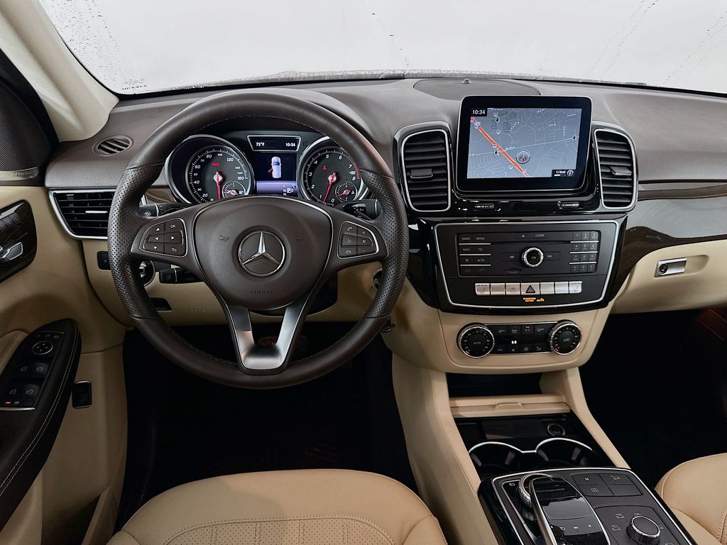 Thumbnail: 2017 Mercedes-Benz GLE - 21