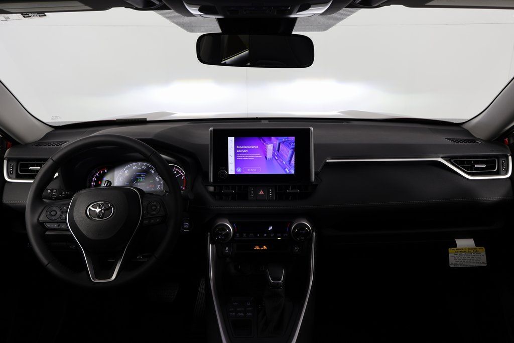 Thumbnail: 2025 Toyota RAV4 - 4