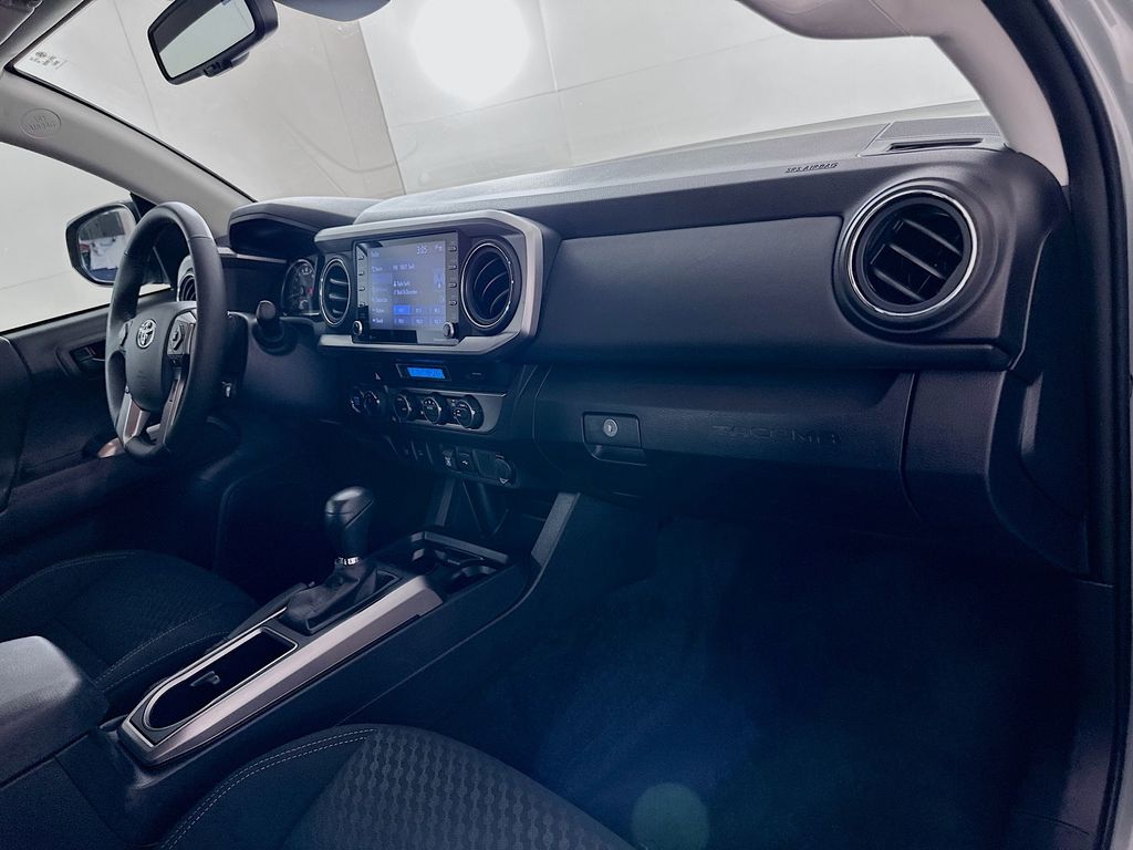 Thumbnail: 2023 Toyota Tacoma - 27