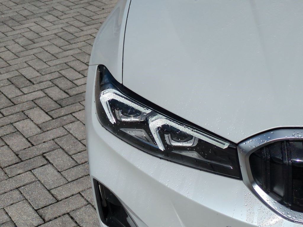 New 2026 White BMW 330i image 10