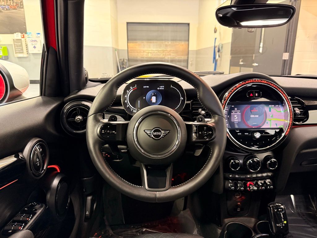 2024 MINI Cooper S 23