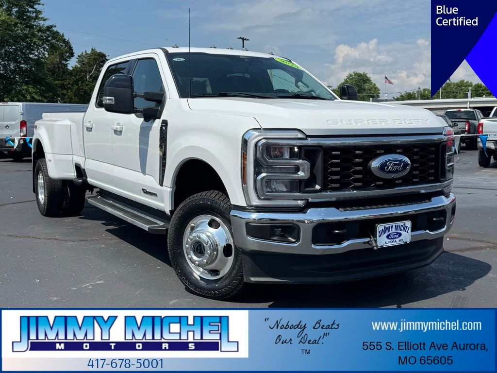 Oxford White 2024 Ford F-350 Super Duty Pickup Truck Four-Wheel Drive Automatic
