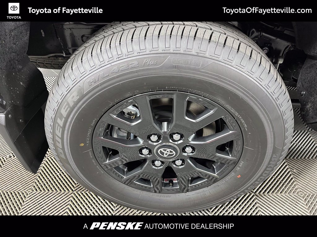Thumbnail: 2026 Toyota 4Runner - 15
