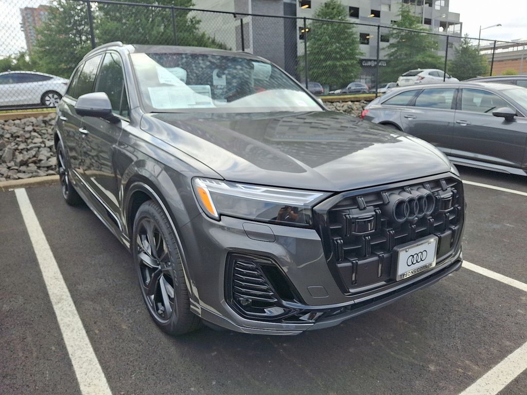 Thumbnail: 2026 Audi Q7 - 3