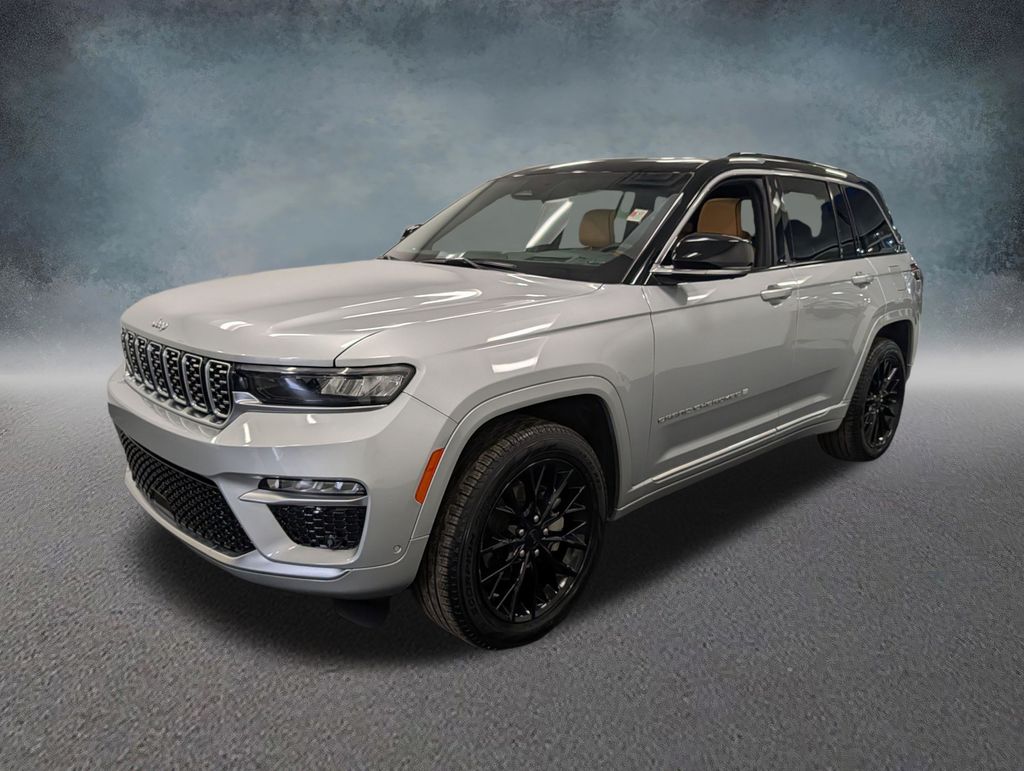 2025 Jeep Grand Cherokee Summit 4WD
